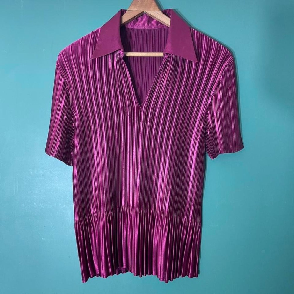 Vintage style pleated short sleeve blouse with collar